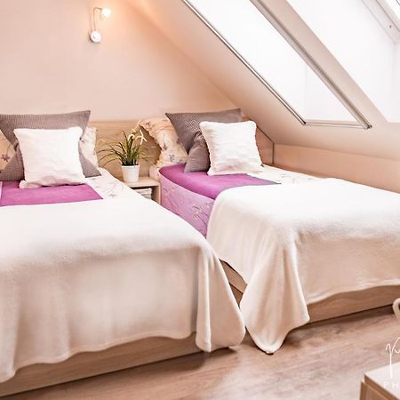 Apartman Na Lipne Frymburk Exterior photo