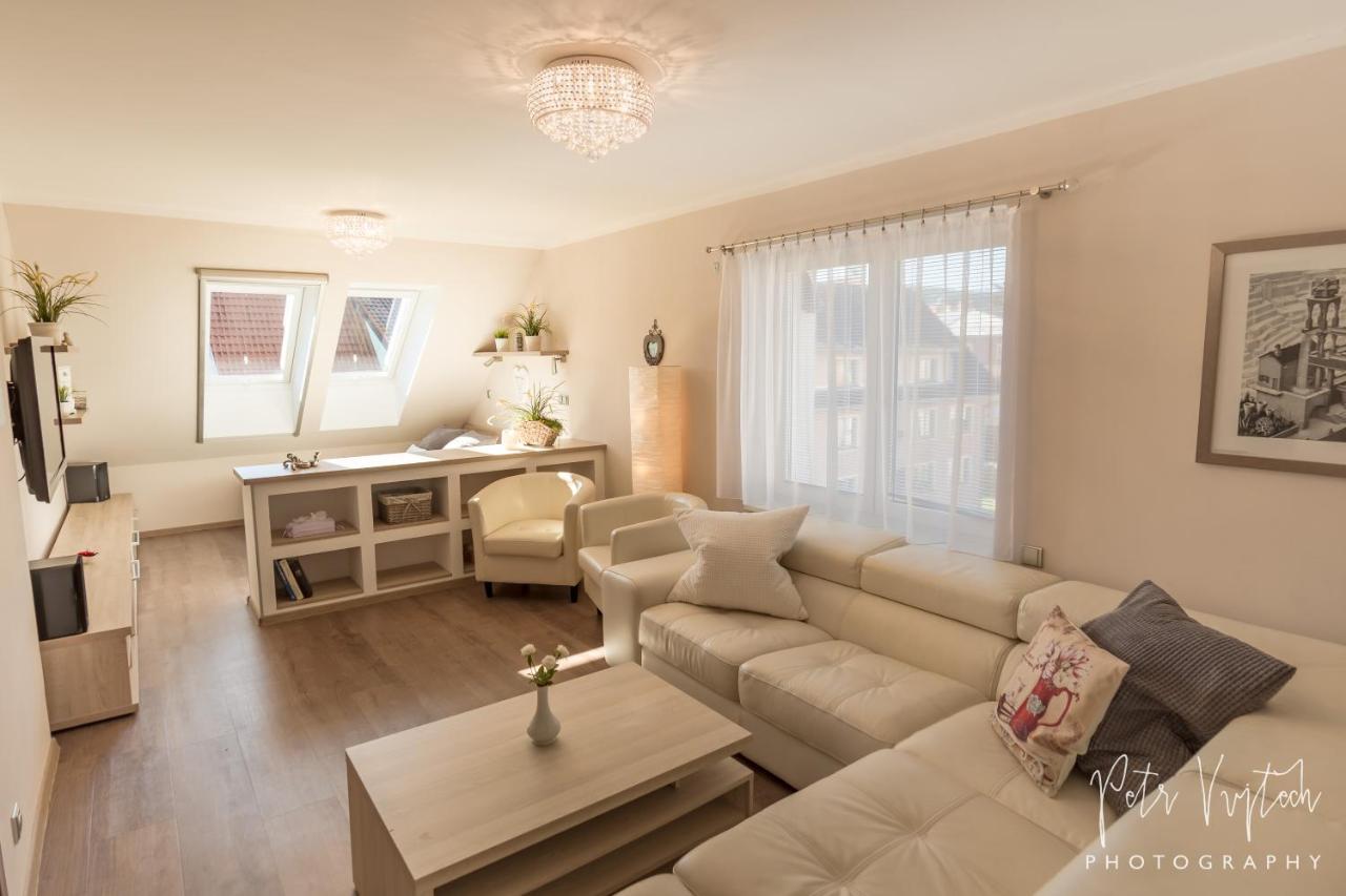 Apartman Na Lipne Frymburk Exterior photo
